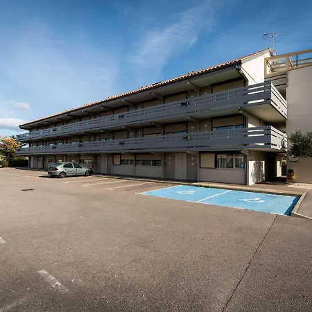 Campanile Narbonne A9/A61-3