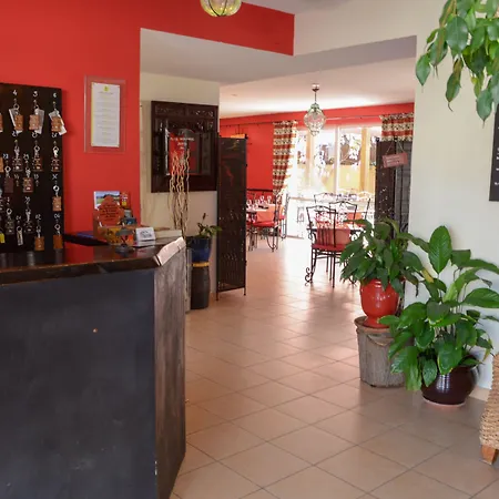 Logis Hotel De La Clape-3